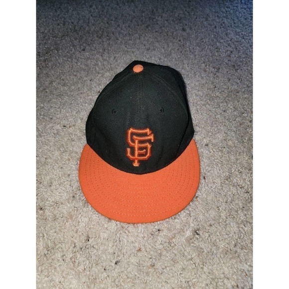 S F Giants New Era Authentic On Field Baseball Cap Size 7 - Picture 1 of 6